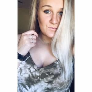 Meet your Posher, Jaclyn